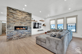 Photo 6 for 564 S Stump Rd