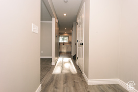 Photo 5 for 1086 N Oakridge Dr
