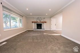 Photo 6 for 1086 N Oakridge Dr