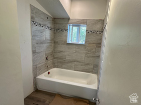 Photo 4 for 627 N Main