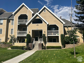Photo 2 for 1196 E Waterside Cv #22