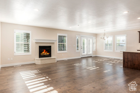 Photo 5 for 738 N Rolling Hills Dr