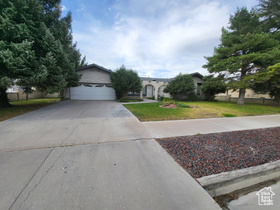 Photo 2 for 445 E 100 South