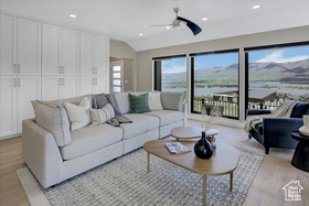 Photo 6 for 997 S Quail Ln