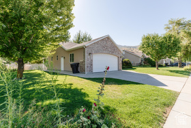 Photo 4 for 2245 S 450 West