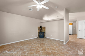 Photo 4 for 2056 E Middleton Dr #9
