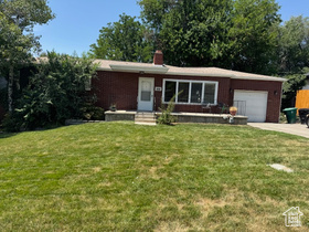 Photo 2 for 4600 S Creekview Dr