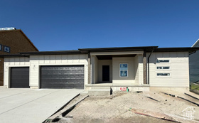 Photo 1 for 1159 E Blackfoot Dr #522