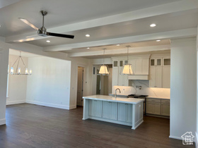 Photo 3 for 10993 S Lake Island Dr #310