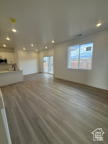 Photo 6 for 1017 E Malibu Ln