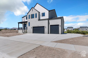 Photo 5 for 1612 E Livi Ln #3