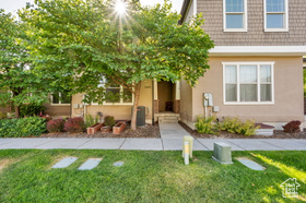 Photo 2 for 3083 S Finsbury Ln