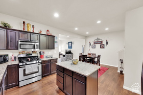 Photo 3 for 3083 S Finsbury Ln