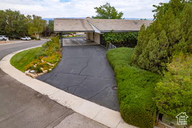 Photo 6 for 349 Crestview Dr