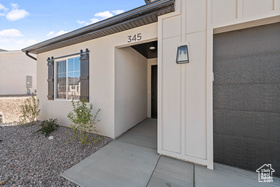 Photo 3 for 345 W Rosie Loop #25E