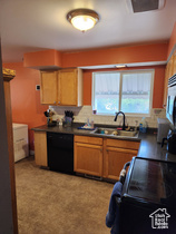 Photo 5 for 449 Marvista Ln