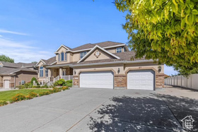 Photo 3 for 4483 S Rodonda Linda Pl
