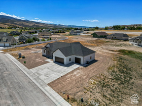Photo 4 for 85 W 970 North