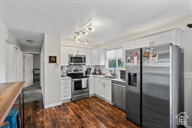 Photo 6 for 5929 W Dry Bone Cir