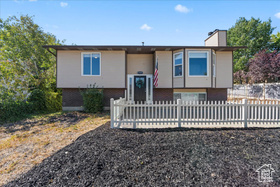 Photo 2 for 5929 W Dry Bone Cir