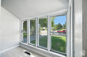 Photo 6 for 522 Clay St