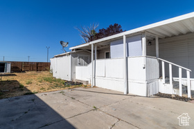 Photo 5 for 3224 W Regency Park Dr #12