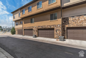 Photo 3 for 5538 W Naples Dr #125