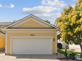 Photo 3 for 4923 W Calton Ln