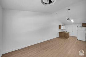 Photo 3 for 700 N Main St #L6