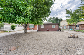 Photo 3 for 7436 S Launa St