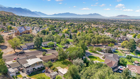 Photo 5 for 1085 E Grove Creek Dr