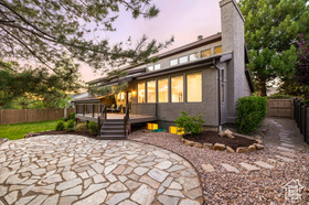Photo 4 for 3388 E Stonehill Ln