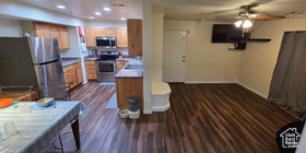 Photo 4 for 8198 N Cedar Springs Rd #5