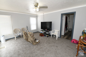 Photo 4 for 2764 Fowler Ave