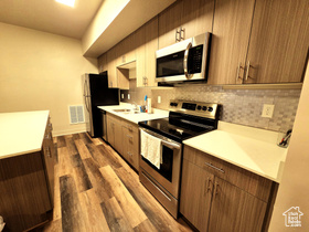 Photo 1 for 154 E 7th St  #A101