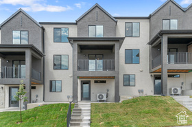 Photo 6 for 4492 N Mckechnie Way #1098