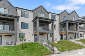 Photo 5 for 4492 N Mckechnie Way #1098