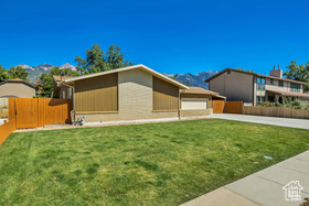 Photo 2 for 8131 S Viscounti Dr