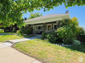 Photo 3 for 1336 E Roosevelt Ave