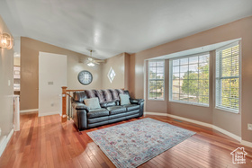 Photo 4 for 6934 S Sparrowtail Rd