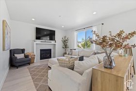 Photo 6 for 118 W Swainson Ave