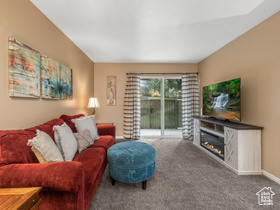 Photo 6 for 288 E Peach Ln