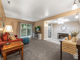 Photo 5 for 288 E Peach Ln