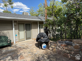 Photo 1 for 1001 Juniper Cir
