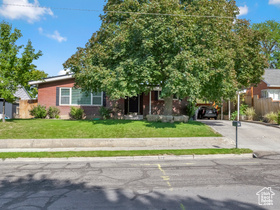 Photo 3 for 523 S Main