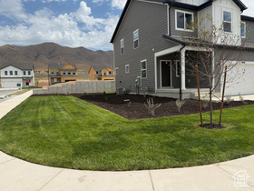 Photo 4 for 3646 N Oak Blvd #322