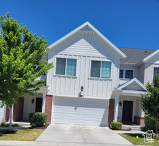 Photo 1 for 783 E Newfield Dr #146