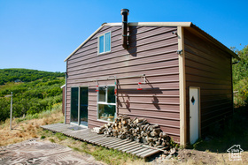 Photo 3 for 141 Sky Line Rd #141