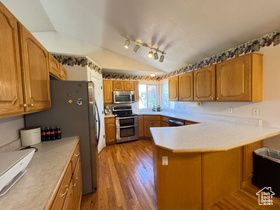 Photo 4 for 4678 W Emmons Dr