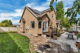 Photo 4 for 317 W Farmside Dr
